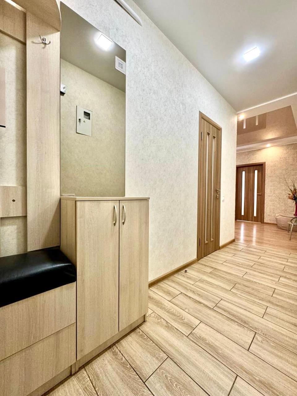 Apartpoltava Витончені Апартаменти Біля Лялькового Театру, Звітна Документація Для Відрядження, Банківський Чек Екстериор снимка